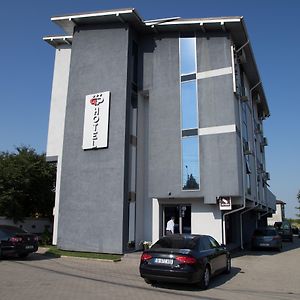 Gp Hotel